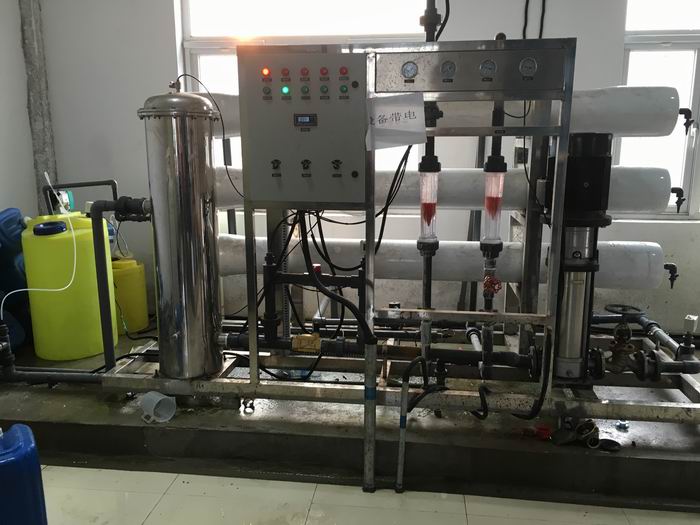 TES-2T雙級反滲透制水機(jī)