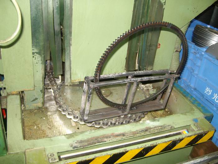 TEA-HZ飛輪齒圈回轉(zhuǎn)式清洗機